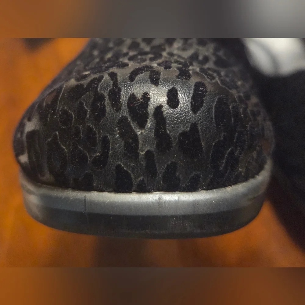 SAS Women's Bliss Black Leopard Slip On Wedge Shoes Size 7 Wide